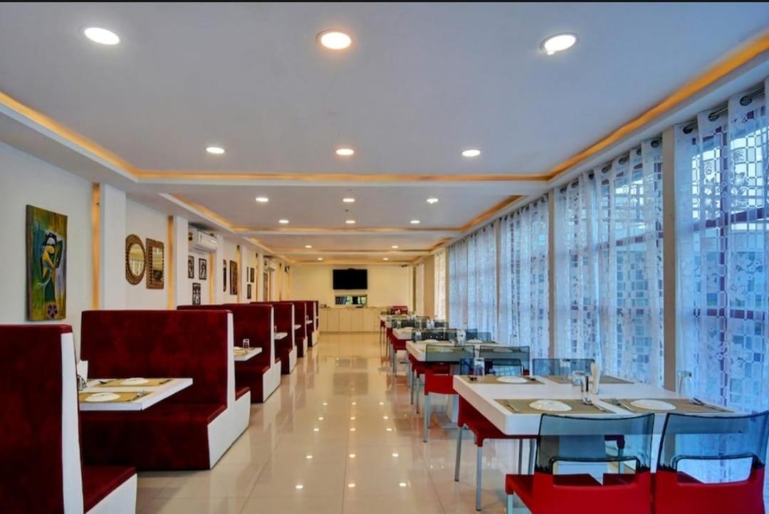Gods County. Resort & Banquets Tarapith Esterno foto